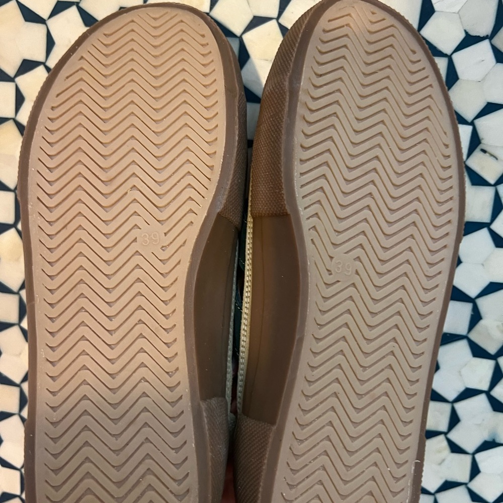 free people x Willow cutout sneakers size 39 - Picture 4 of 5